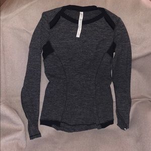 Lululemon long sleeve shirt